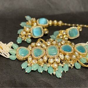 Elegant Gold and Blue Statement Necklace
